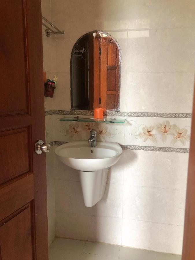 Hoang Gia Bao Hotel Tỉnh Kontum Eksteriør bilde